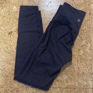 Lululemon Leggings- Textured Grey, size 2